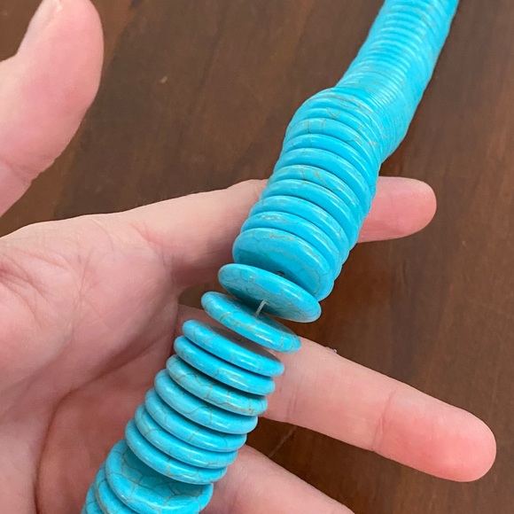 Turquoise Disc & Gold Necklace, 17in - Picture 6 of 6